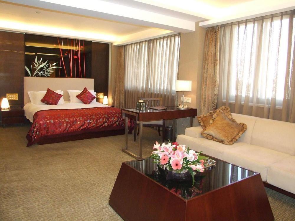 Radius International Hotel Swan Shanghai Buitenkant foto